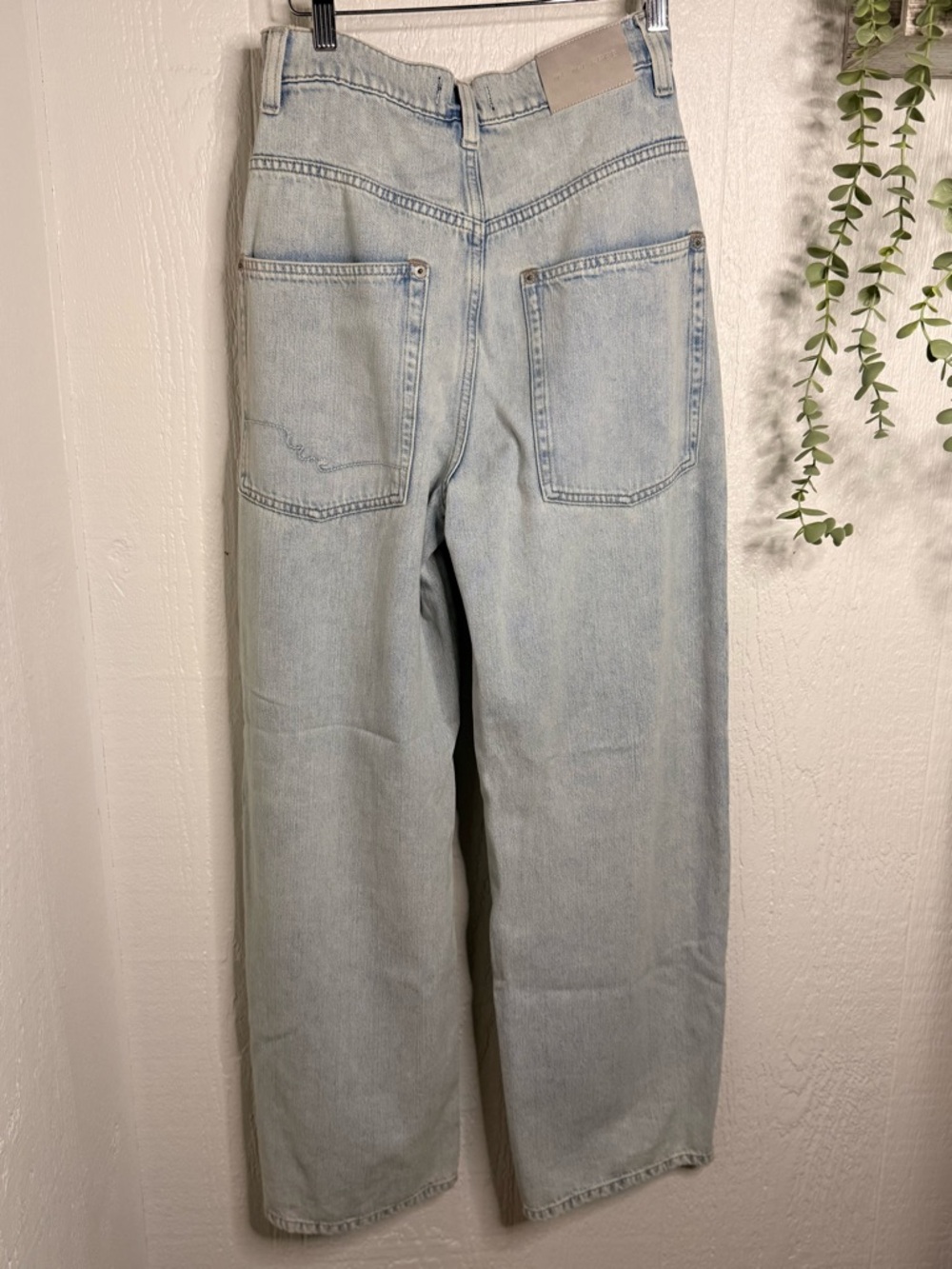 We the Free Truro Baggy Puddled Jeans NWOT beach please - Picture 5 of 6